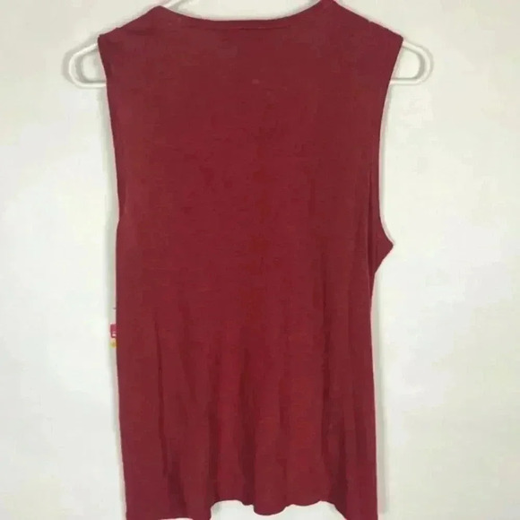 1. State Wanderlust Tank Red Medium - Picture 3 of 6